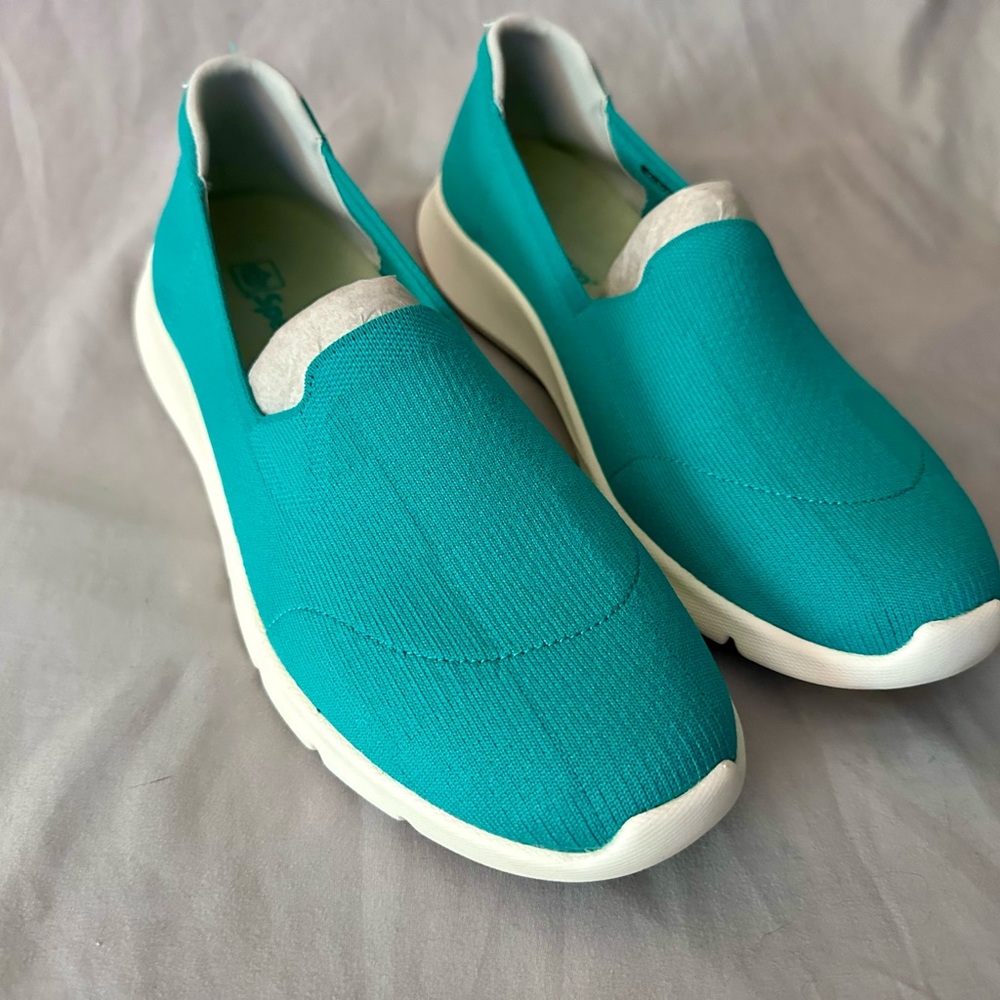 Women's Teal Slip-On Sneakers